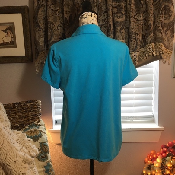 Jones New York Signature short sleeve weekend comfort partial button front shirt - Picture 4 of 7